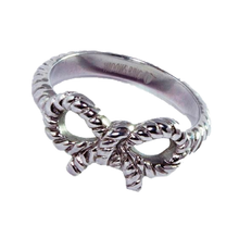 Load image into Gallery viewer, FORGET-ME-KNOT Memorial Ring